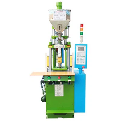 Máy ép phun 15 tấn